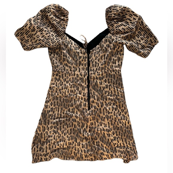 Alice & Olivia - Brown Abstract Leopard Print "Dana" Puff Sleeve Mini Dress - Picture 4 of 5